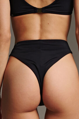 Shark Polewear Pantalones Cortos Capri Negro L