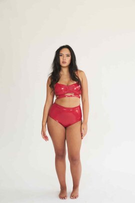 Lunalae Top Paige Efecto Charol Rojo