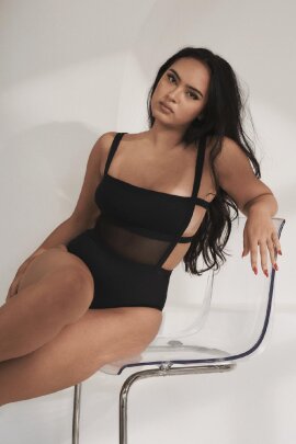 Lunalae Body Clover Negro L