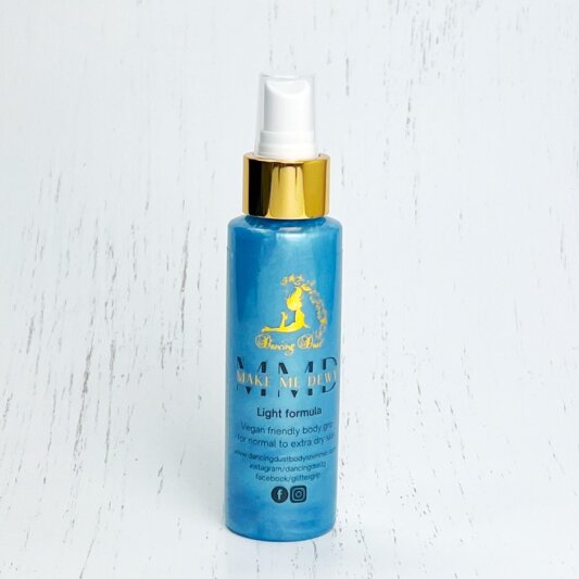 Dancing Dust Agarre Make me Dewy para Piel Seca Azul