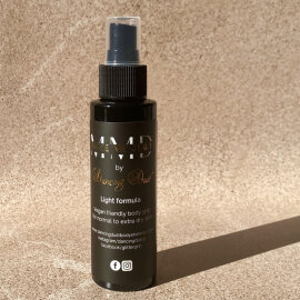 Dancing Dust Agarre Make me Dewy para piel normal a seca Negro Range