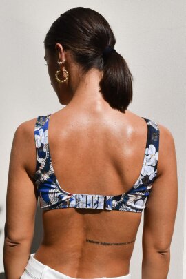 Pole Addict The Simple One Top Momo S
