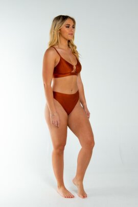 AMBR Designs Top con Cierre Bronce L